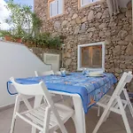 Guesthost - Lovely Nest With Veranda Appartement