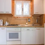 Apartmán Guesthost - Lovely Nest With Veranda Golfo Aranci