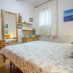 Guesthost - Lovely Nest With Veranda Apartmán
